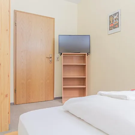 Zum Taunus Inn *